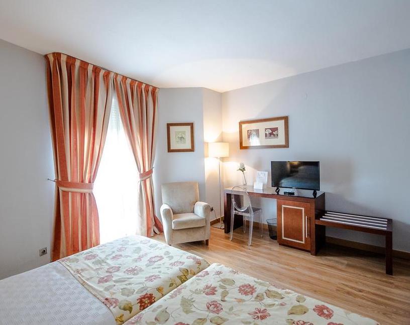 Hotel Rl Anibal Linares (Jaen) Exterior foto